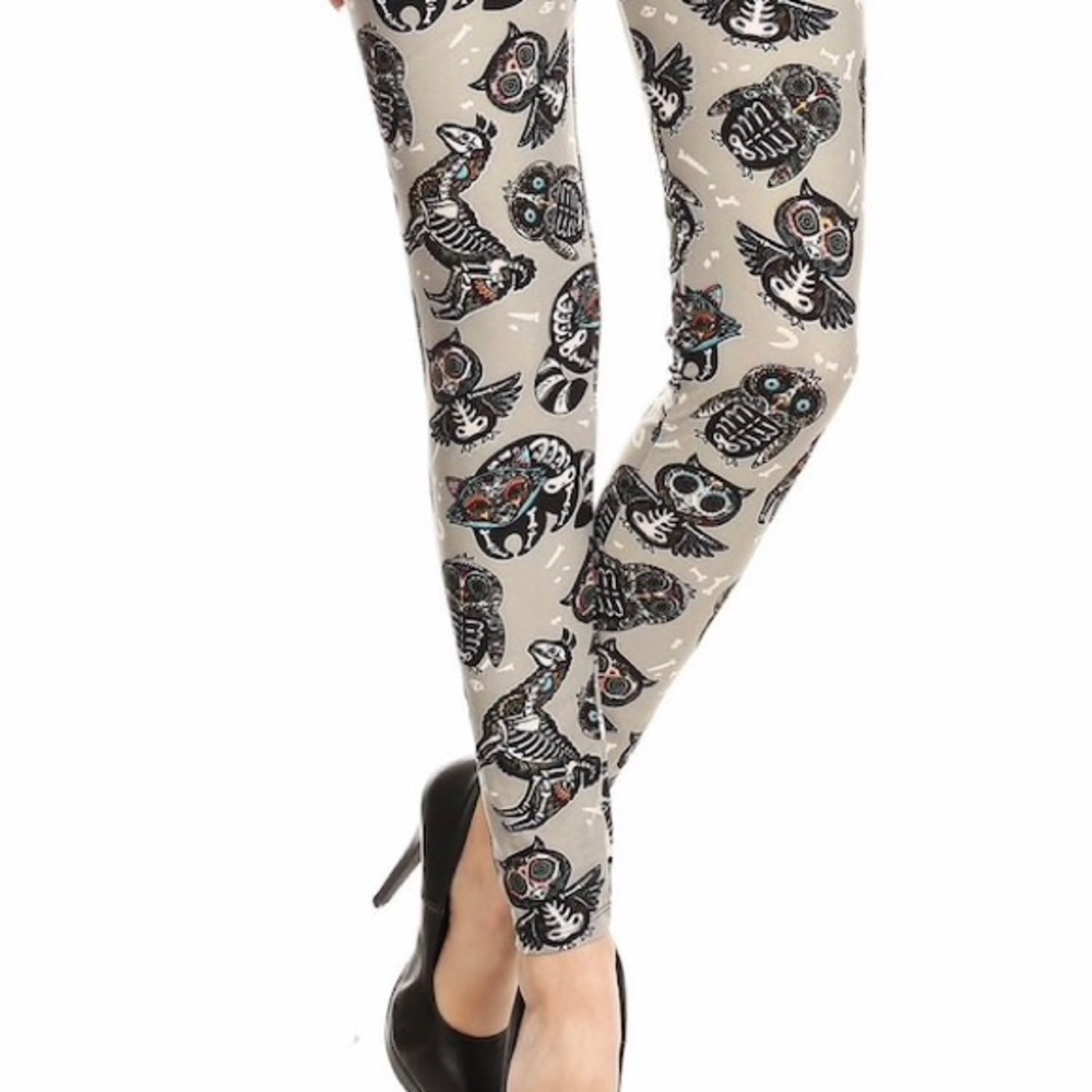 Animal Skull Leggings - Picture 2 of 4